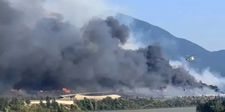 കാനഡയിൽ കാട്ടുതീ ദുരിതമനുഭവിക്കുന്നവർക്ക് കൈത്താങ്ങായി സർക്കാർ