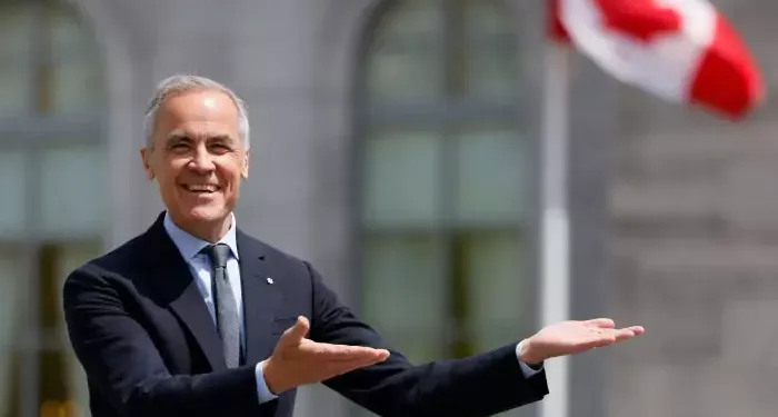 ജനഹൃദയങ്ങൾ കീഴടക്കി പ്രധാനമന്ത്രി; സ്റ്റാമ്പീഡ് മേളയിൽ നിറസാന്നിധ്യമായി മാർക്ക് കാർണി 1 ജനഹൃദയങ്ങൾ കീഴടക്കി പ്രധാനമന്ത്രി; സ്റ്റാമ്പീഡ് മേളയിൽ നിറസാന്നിധ്യമായി മാർക്ക് കാർണി