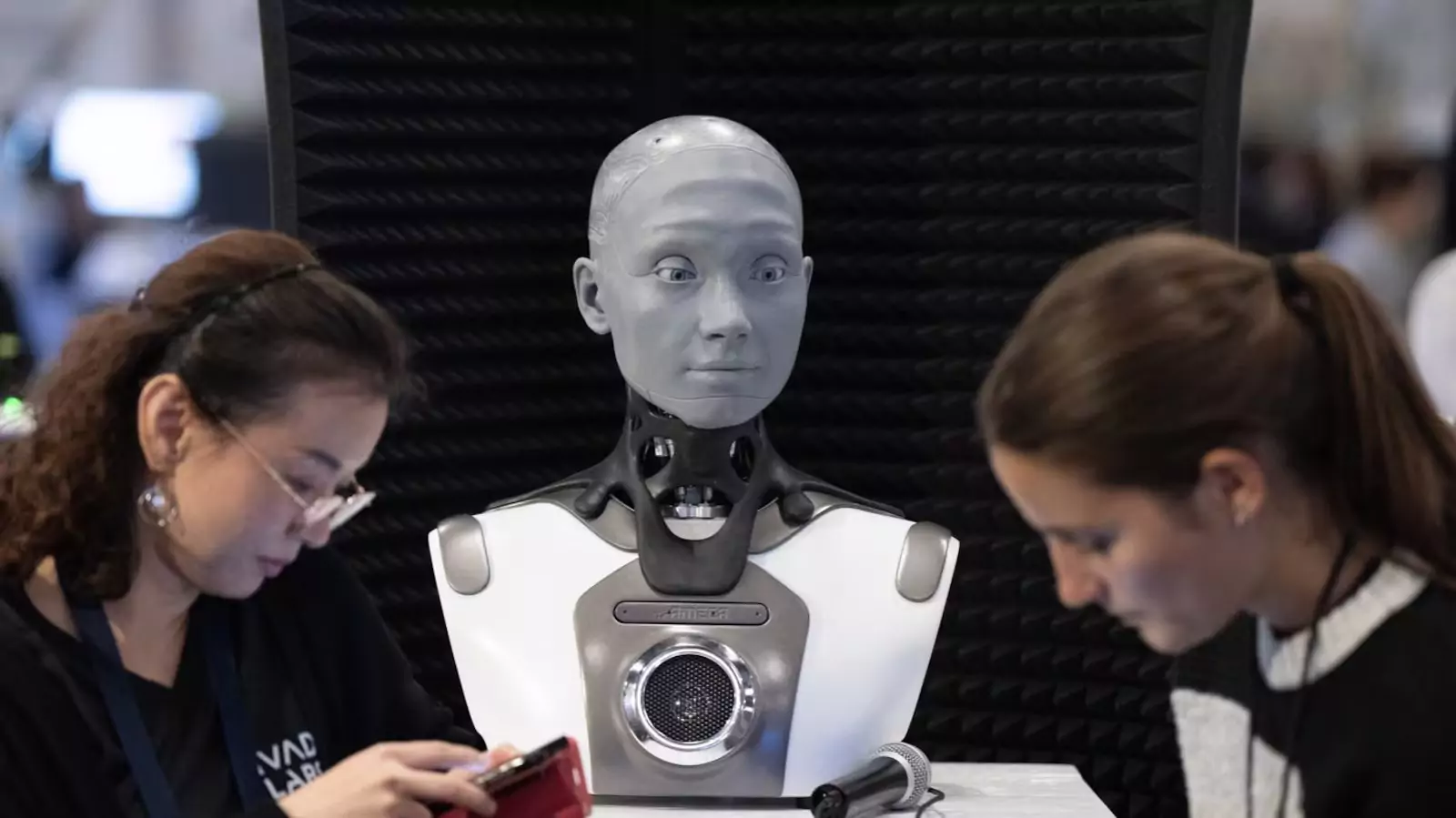 കാനഡയുടെ സാങ്കേതിക വളർച്ചക്ക് പ്രതിഭകളെ എങ്ങനെ ആകർഷിക്കാം…? വിദഗ്ദാർ നിർദേശങ്ങളുമായി രംഗത്ത്!