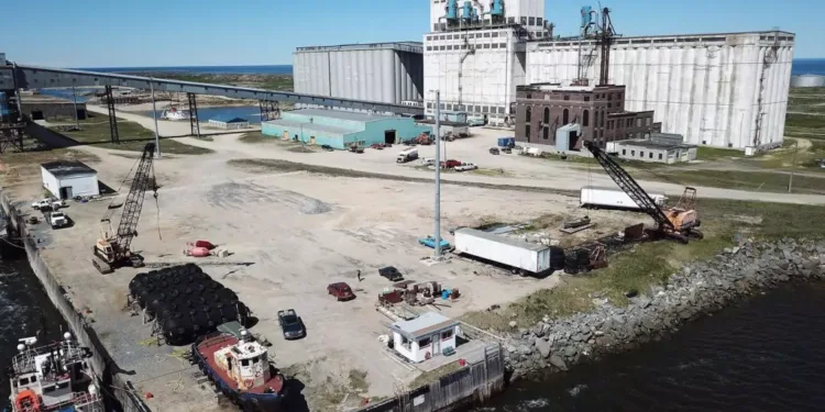 കാനഡ-യു.എസ്. വ്യാപാരയുദ്ധം: മാനിറ്റോബ തുറമുഖം നിർണായക ശക്തിയാകുന്നു 1 കാനഡ-യു.എസ്. വ്യാപാരയുദ്ധം: മാനിറ്റോബ തുറമുഖം നിർണായക ശക്തിയാകുന്നു