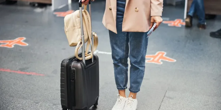 Shoes-for-a-long-haul-flight