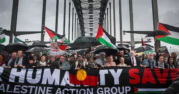 ഗാസക്കായി സിഡ്‌നിയിൽ ജനസാഗരം; ദുരിതബാധിതർക്ക് സഹായം ആവശ്യപ്പെട്ട് പതിനായിരങ്ങൾ മാർച്ച് നടത്തി