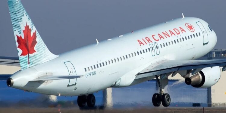 വിട്ടുവീഴ്ചയില്ലാതെ എയർ കാനഡ; ജീവനക്കാർ പണിമുടക്കിലേക്ക്, വിമാനയാത്ര മുടങ്ങാൻ സാധ്യത 1 വിട്ടുവീഴ്ചയില്ലാതെ എയർ കാനഡ; ജീവനക്കാർ പണിമുടക്കിലേക്ക്, വിമാനയാത്ര മുടങ്ങാൻ സാധ്യത