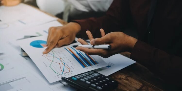 കടക്കെണിയിൽ മുങ്ങി ബി.സി: ധനകാര്യ വർഷം അവസാനിച്ചത് വൻ സാമ്പത്തിക ബാധ്യതയിൽ