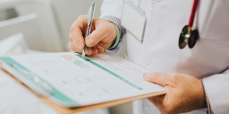 കനേഡിയൻ ആരോഗ്യ വിവരങ്ങൾ അമേരിക്കൻ കമ്പനികളുടെ കൈകളിലേക്ക്; സ്വകാര്യതയെക്കുറിച്ച് ആശങ്ക വർധിക്കുന്നു 1 കനേഡിയൻ ആരോഗ്യ വിവരങ്ങൾ അമേരിക്കൻ കമ്പനികളുടെ കൈകളിലേക്ക്; സ്വകാര്യതയെക്കുറിച്ച് ആശങ്ക വർധിക്കുന്നു