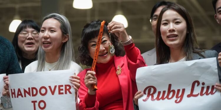 ഹഡ്‌സൺസ് ബേയുടെ പാട്ടക്കരാർ; റൂബി ലിയുവിന്റെ നീക്കത്തിനെതിരെ കാനഡയിൽ പ്രതിഷേധം