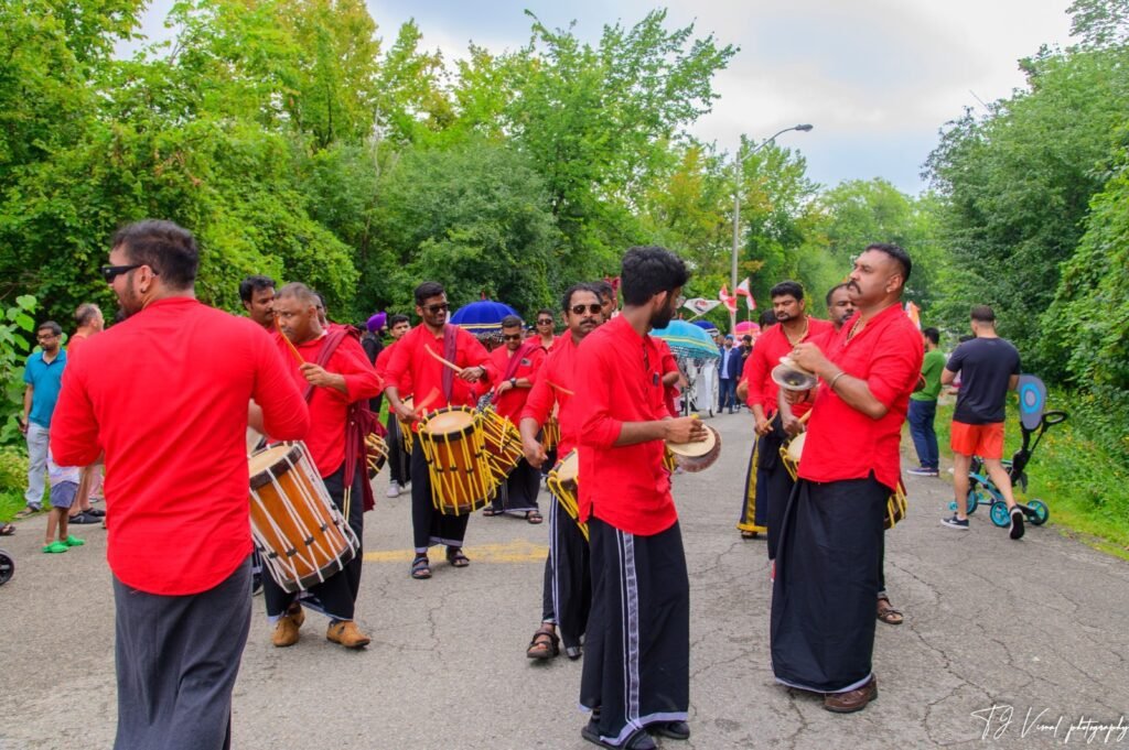 ആർപ്പോ ഇർറോ… ഓളപ്പരപ്പിൽ ആവേശമാകാൻ 15-ാമത് ബ്രാംപ്ടൺ നെഹറുട്രോഫി വള്ളംകളി, ഇനി മണിക്കൂറുകളുടെ കാത്തിരിപ്പ് മാത്രം 9 WhatsApp Image 2025 08 15 at 22.44.05 3