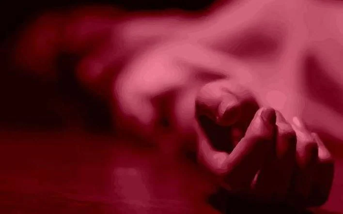 2 people dead after getting flesh-eating bacteria