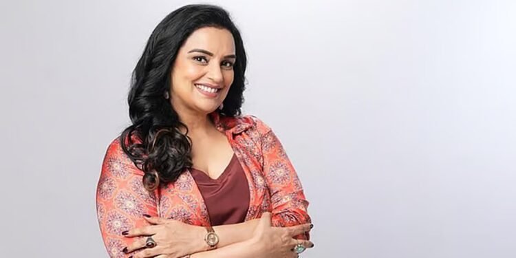 പണം സമ്പാദിച്ചത് അശ്ലീല ചിത്രങ്ങളിലൂടെ; നടി ശ്വേതാ മേനോനെതിരെ പോലീസ് കേസ് 1 shwetha menon