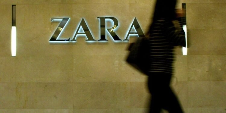 യുവാക്കളിൽ തെറ്റായ സന്ദേശം; സാറയുടെ പരസ്യം നിരോധിച്ച് ബ്രിട്ടൻ 1 zara