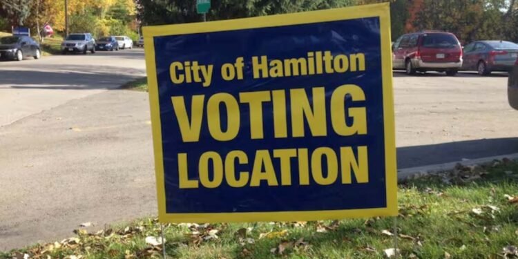 പ്രമുഖരും പൊതുജനങ്ങളും തമ്മിൽ ഏറ്റുമുട്ടൽ: ഹാമിൽട്ടൺ വാർഡ് 8 ഉപതിരഞ്ഞെടുപ്പിൽ റെക്കോർഡ് മത്സരാർഥികൾ 1 board