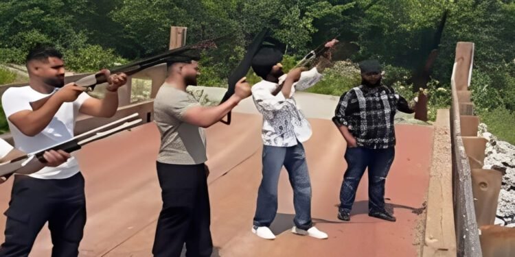 അശ്രദ്ധമായ തോക്കുപയോഗം; മുസ്കോകയിൽ ഇന്ത്യൻ യുവാവ് അറസ്റ്റിൽ 1 gun