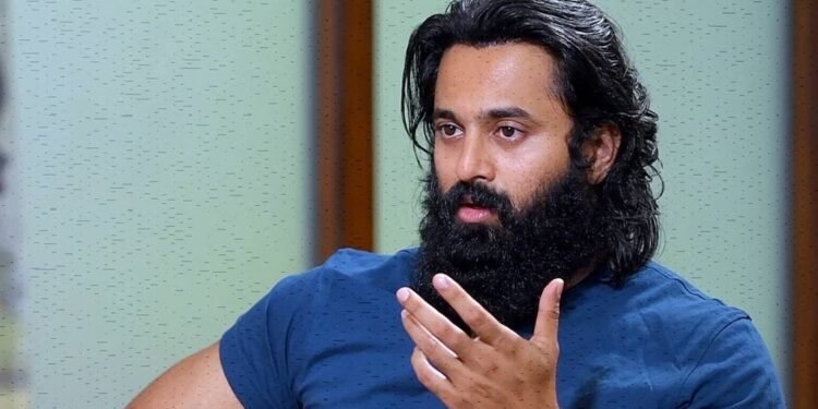 വേറിട്ട റോളിൽ ഉണ്ണി മുകുന്ദൻ; ജയരാജിന്റെ ‘കാഥികൻ’ OTT യിലേക്ക്, ചിത്രത്തിന്റെ സ്ട്രീമിംഗ് സെപ്റ്റംബർ 4-ന് ആരംഭിക്കും!