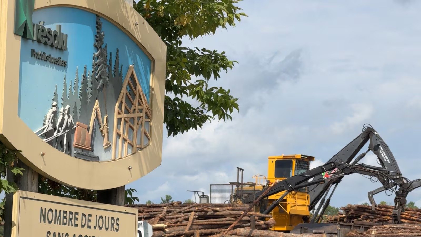 ട്രംപിന്റെ താരിഫ് ഭീഷണി: ക്യുബെക്കിലെ ഡോംതാർ മിൽ അടച്ചുപൂട്ടുന്നു, 80 തൊഴിലാളികൾക്ക് ജോലി നഷ്ടമാകും