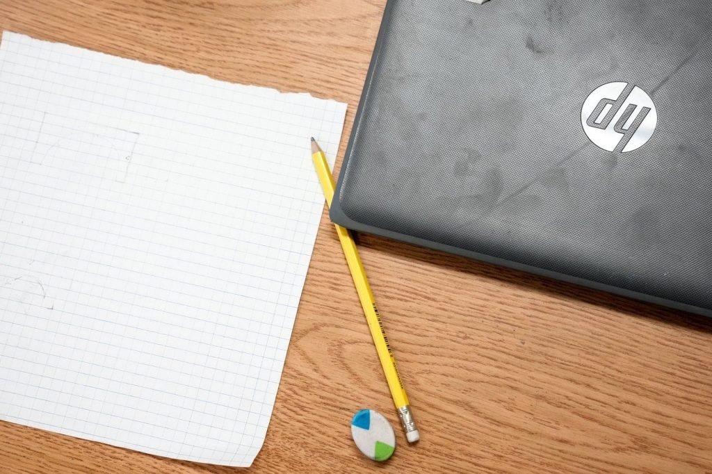 പണി തീരാത്ത സ്കൂളും തുറക്കാത്ത ക്ലാസും: കാനഡയിൽ ‘സൂപ്പർ സ്കൂളി’ന്റെ ഉദ്ഘാടനം വൈകുന്നു