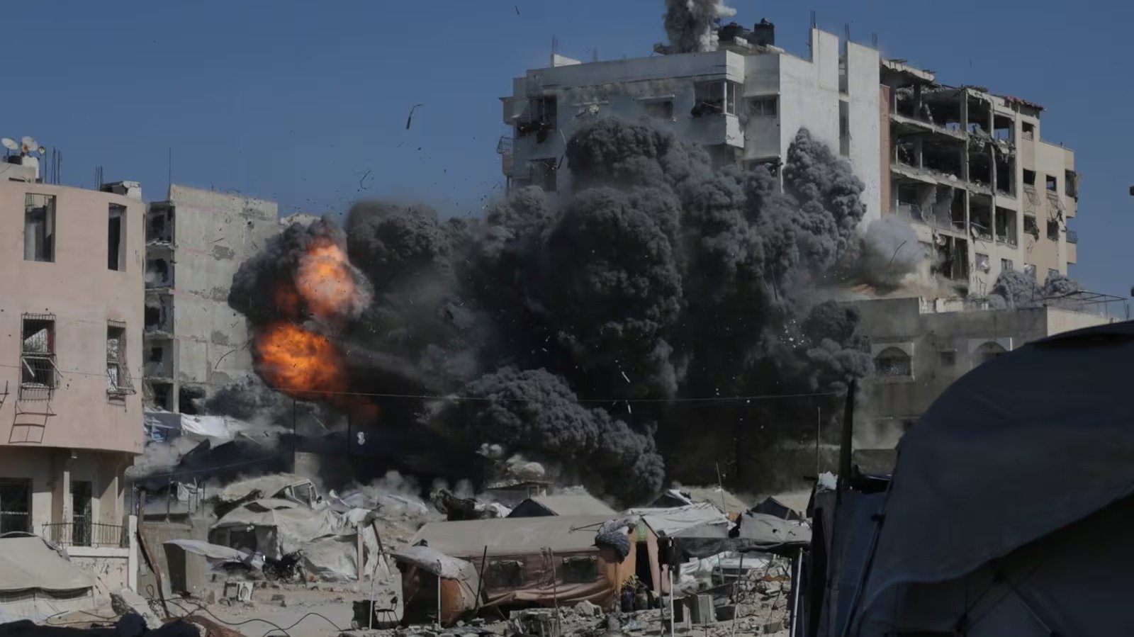 ഗാസയിൽ വീണ്ടും ഇസ്രായേൽ ആക്രമണം; പലസ്തീൻ ഫുട്ബോൾ താരം അടക്കം 32 പേർക്ക് ജീവൻ നഷ്ടപ്പെട്ടു