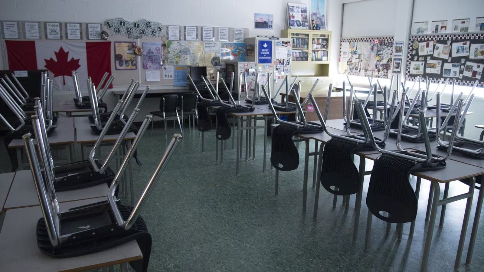 അധ്യാപക സമരം: പിന്തുണയുമായി വിദ്യാഭ്യാസ ജീവനക്കാരും; ജോലി ഏറ്റെടുക്കില്ലെന്ന് പ്രഖ്യാപനം