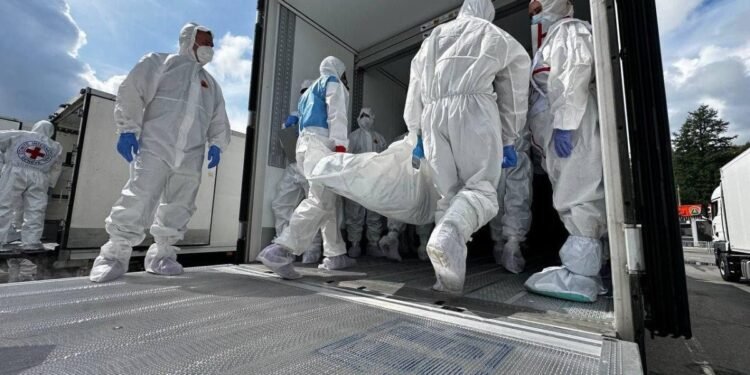 റെഡ് ക്രോസ് മധ്യസ്ഥതയിൽ മൃതദേഹ കൈമാറ്റം; യുക്രെയ്ൻ സൈനികരുടെ മൃതദേഹങ്ങൾ റഷ്യ കൈമാറി