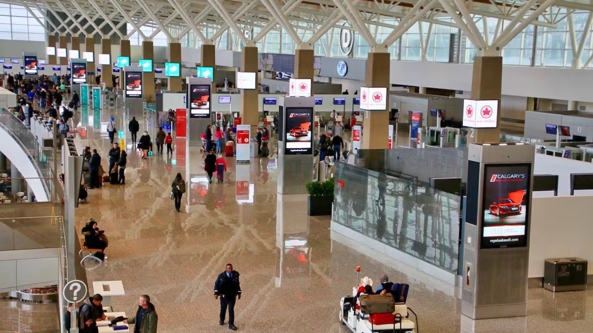 കനേഡിയൻ വിമാനത്താവളങ്ങളെ കാത്തിരിക്കുന്നത് കനത്ത നഷ്ടം; പ്രീ-ക്ലിയറൻസ് ഒഴിവാക്കാൻ ഒരുങ്ങി യു.എസ്