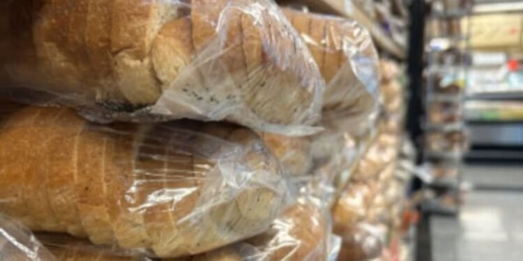 ബ്രെഡ് സ്‌കാൻഡലിൽ നഷ്ടപരിഹാരം ലഭിക്കും; കനേഡിയന്മാർ ക്ലെയിം ചെയ്യേണ്ടത് ഇങ്ങനെ