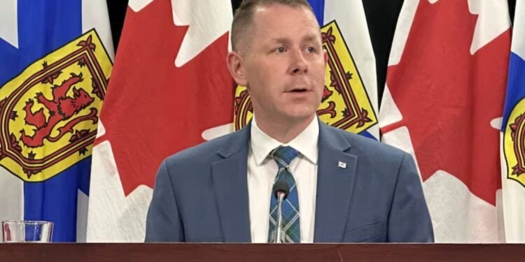 കൂടുതൽ സുരക്ഷ ഉറപ്പാക്കി നോവ സ്കോഷ്യ; "ഒമ്നിബസ് ബിൽ" എന്തിനെല്ലാം? 1 Colton LeBlanc