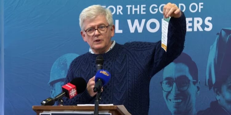 തൊഴിലാളി ദിനം തിരഞ്ഞെടുപ്പ് പ്രചാരണത്തിന് ഉപയോഗിച്ച് എൻഡിപി; അധികാരത്തിലെത്തിയാൽ നടപ്പാക്കാൻ എട്ട് പദ്ധതികൾ 1 Jim Dinn