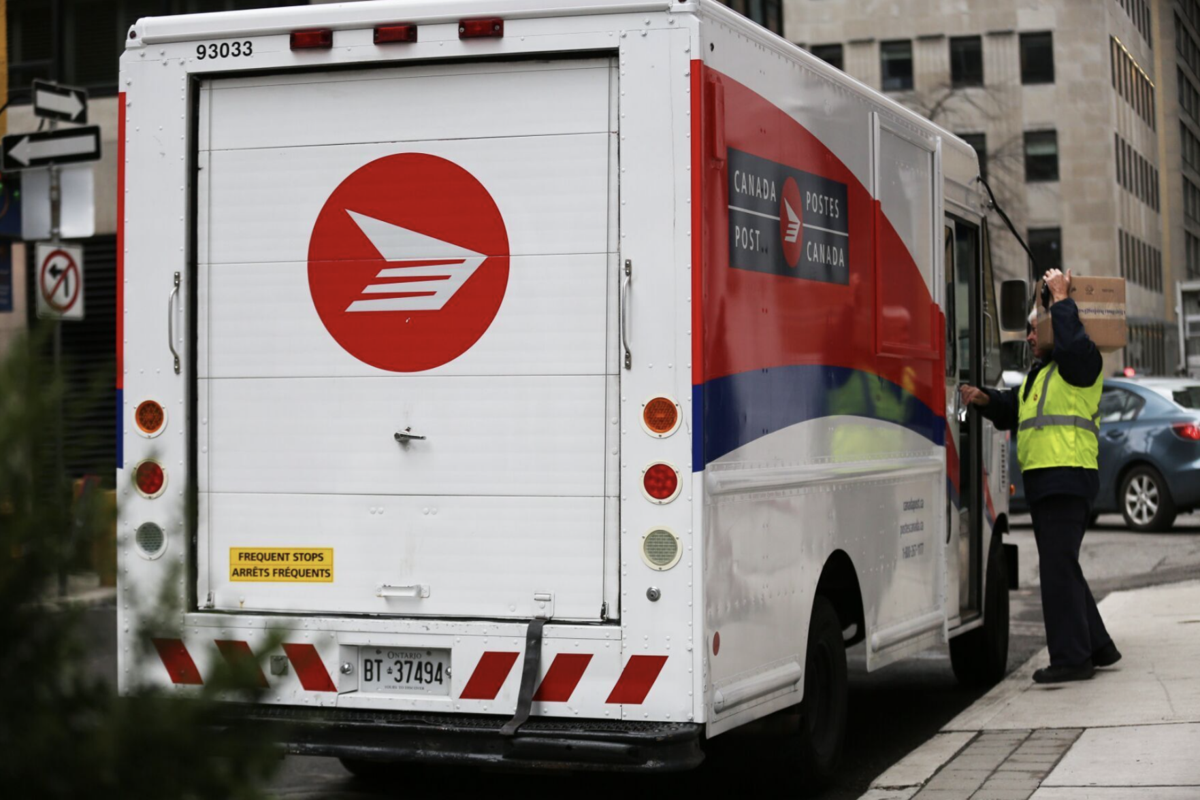 canada-post-strike-