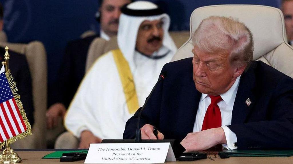 Trump and world leaders sign Gaza ceasefire deal as hostages reunite with families