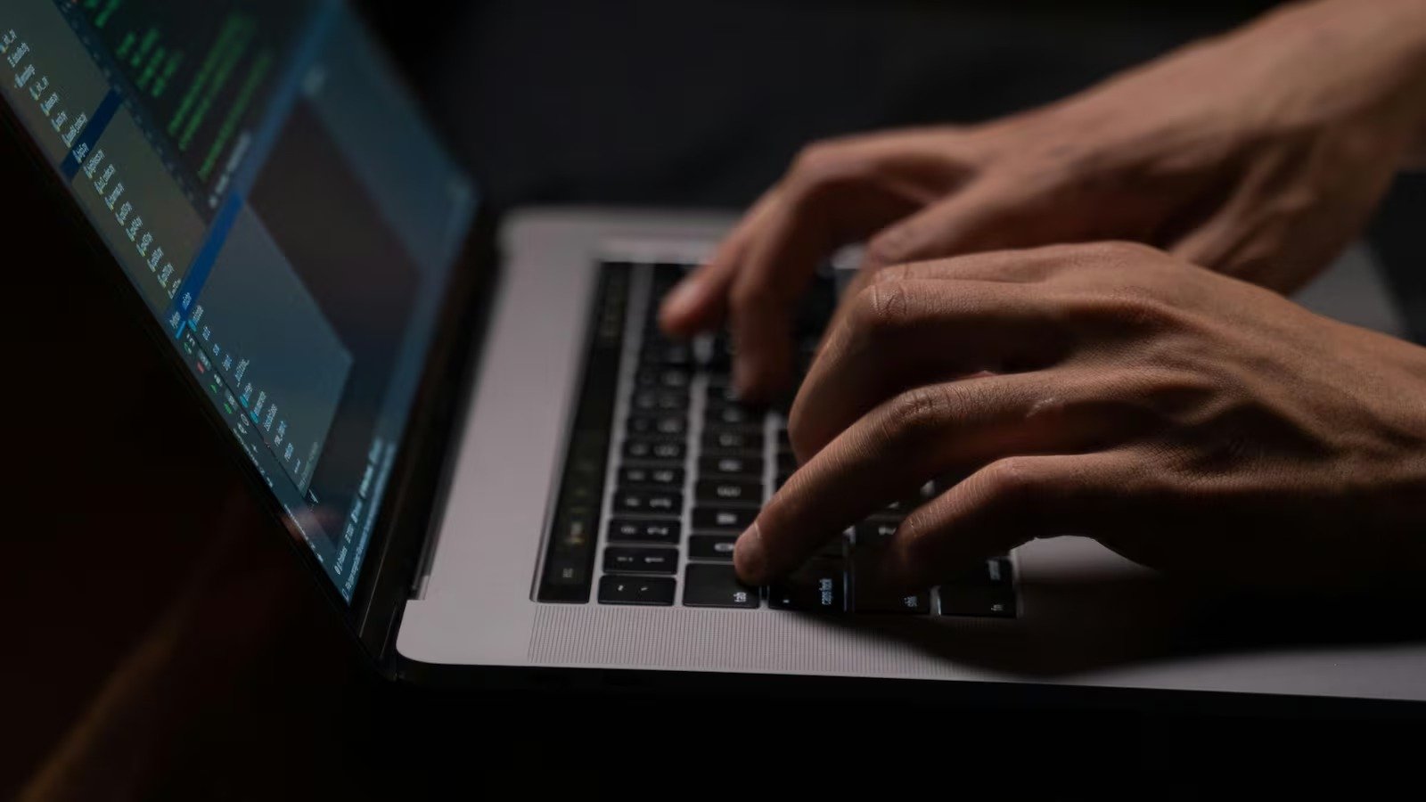 കുട്ടികളെ ലൈംഗികമായി ചൂഷണം ചെയ്യുന്നവരുടെ വൻ ശൃംഖലയെ പൊളിച്ച് ALERT; 4 ലക്ഷത്തിലധികം ദൃശ്യങ്ങൾ പിടിച്ചെടുത്തു