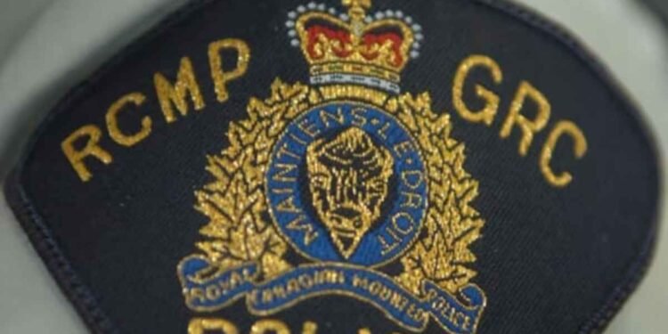 'ആരും പുറത്തിറങ്ങരുത്'; സൗത്ത് ബ്രൂക്കിൽ 'ഷെൽട്ടർ ഇൻ പ്ലേസ്' മുന്നറിയിപ്പുമായി RCMP 1 RCMP