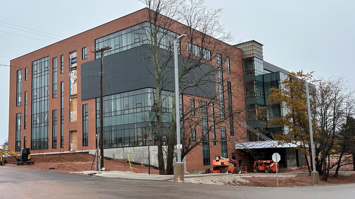 കാത്തിരിപ്പിന് വിരാമം! UPEI മെഡിക്കൽ സ്കൂളിൽ ‘പുതിയ ക്ലിനിക്ക്’ അടുത്തയാഴ്ച തുറക്കും