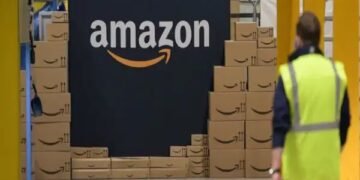 ജോലി തെറിക്കും: 30,000 പേർ പുറത്ത്! ടെക് ലോകത്തെ ഞെട്ടിച്ച് ആമസോണിന്റെ വൻ കൂട്ടപ്പിരിച്ചുവിടൽ 7 ജോലി തെറിക്കും: 30,000 പേർ പുറത്ത്! ടെക് ലോകത്തെ ഞെട്ടിച്ച് ആമസോണിന്റെ വൻ കൂട്ടപ്പിരിച്ചുവിടൽ