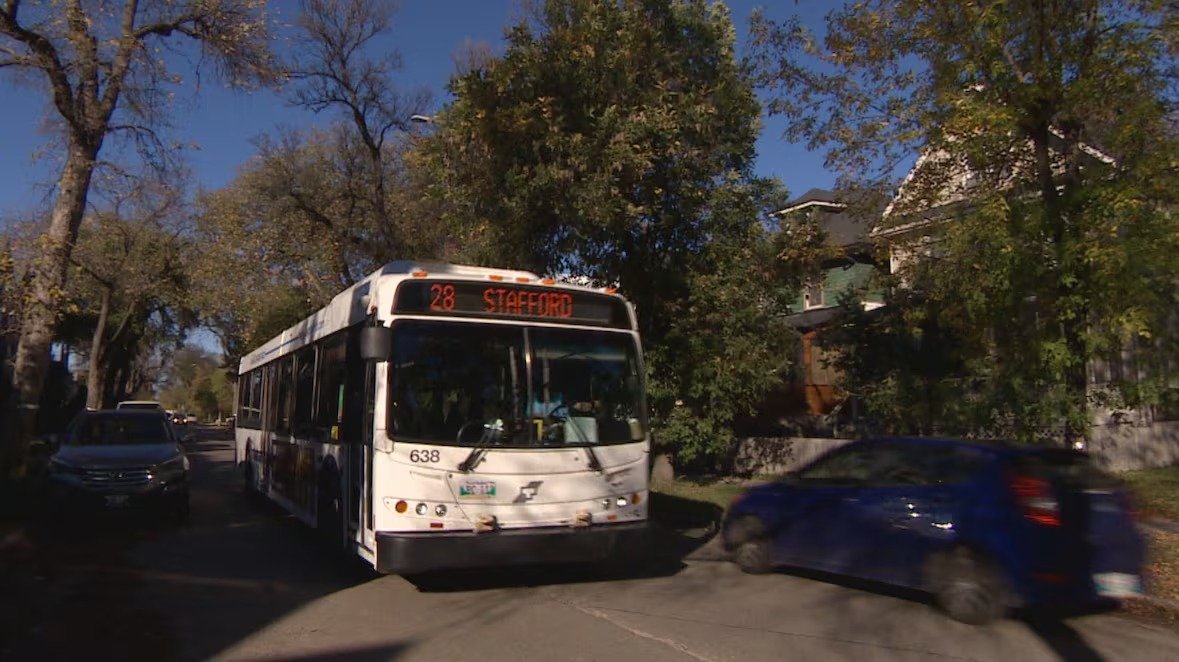 വിന്നിപെഗിൽ പോലീസ് തെളിവുപെട്ടി പരിശോധിക്കണമെങ്കിൽ വാറന്റ് വേണം! ‘പഴയ നിയമങ്ങൾ’ക്കെതിരെ വിമർശനവുമായി ജഡ്ജി