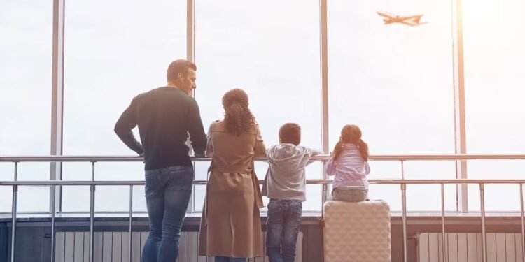 ഒമാൻ വിസ നിയമത്തിൽ വൻ അഴിച്ചുപണി: ഫാമിലി വിസ പുതുക്കൽ ഇനി എളുപ്പമല്ല! ഭാര്യയ്ക്കും കുട്ടികൾക്കും കൂടുതൽ ‘കടമ്പകൾ’