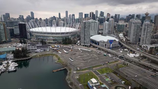 ലോകകപ്പിന് ബി.സി. പ്ലേസ് ഒരുങ്ങുമ്പോൾ: വാൻകൂവറിൽ ആവേശം, ഖജനാവിൽ ആശങ്ക!