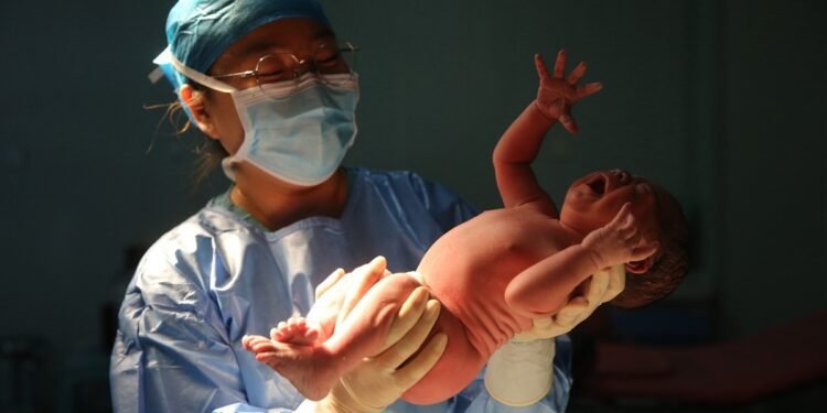 കേരളത്തിൽ നവജാത ശിശുക്കളിലെ ജനിതക വൈകല്യങ്ങൾ വർധിക്കുന്നു: കാരണങ്ങൾ അറിയേണ്ടത് അത്യാവശ്യം 1 കേരളത്തിൽ നവജാത ശിശുക്കളിലെ ജനിതക വൈകല്യങ്ങൾ വർധിക്കുന്നു: കാരണങ്ങൾ അറിയേണ്ടത് അത്യാവശ്യം