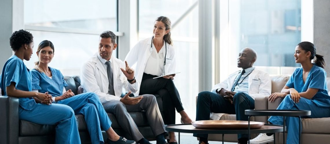 കാത്തിരിപ്പ് ഇനി പഴങ്കഥ; 10 ദിവസം കൊണ്ട് ലൈസൻസ്: ഒന്റാരിയോയിൽ 16 ആരോഗ്യ ജോലികൾക്ക് ‘സൂപ്പർ ഫാസ്റ്റ്’ എൻട്രി!