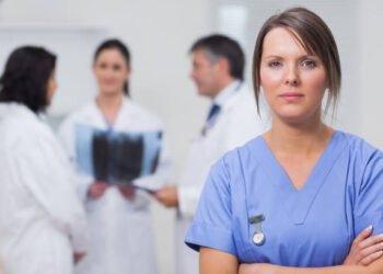 NB-യിൽ യുവ നഴ്സുമാർ കൂട്ടത്തോടെ നാടുവിടുന്നു : ആരോഗ്യ സംവിധാനം തകർച്ചയുടെ വക്കിൽ;