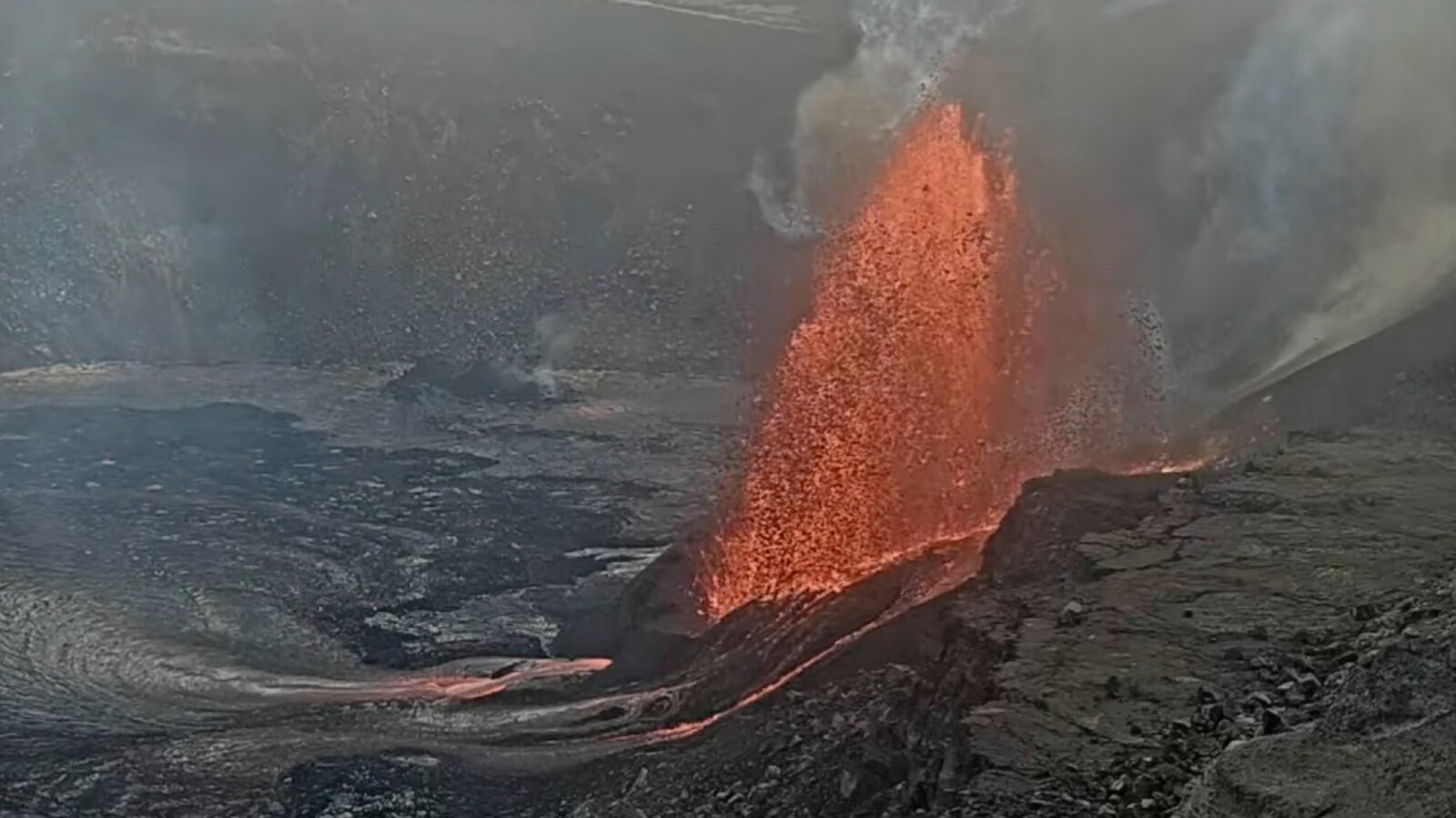 Lava spews out from Hawaii's Kilauea as volcano erupts again