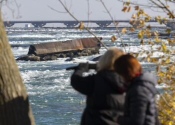 The Iron Scow, a historic ship that has been stranded just above Niagara Falls since 1918, has moved a little further down.