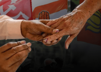 കേരളം തെരഞ്ഞെടുപ്പ് ചൂടിലേക്ക്: തദ്ദേശപ്പോരിനുള്ള തീയതികൾ പ്രഖ്യാപിച്ചു; വോട്ടെണ്ണൽ ഡിസംബർ 13-ന്