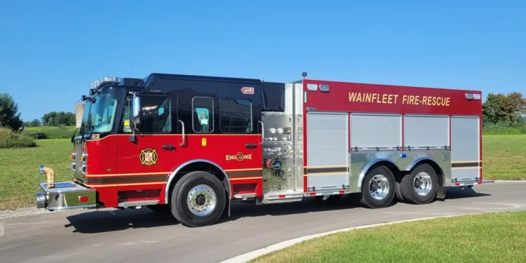 വെയ്ൻഫ്ലീറ്റിൽ തീപിടിത്തം: ഒരു മരണം; ഒരാൾക്ക് ഗുരുതര പരിക്ക് 1 Wainfleet & Rescue