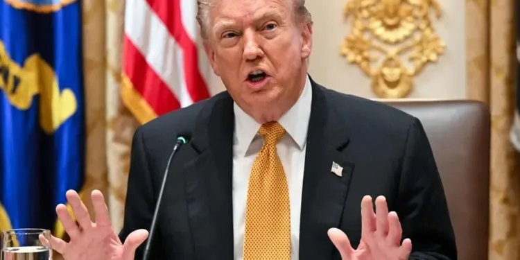 വിദേശ വിദ്യാർത്ഥികൾ യുഎസിന് നല്ലത്’; കുടിയേറ്റ അജണ്ട മയപ്പെടുത്തി ട്രംപ്; കാരണം സാമ്പത്തിക നഷ്ടം