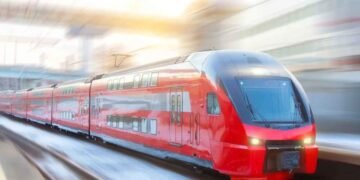 ടൊറന്റോ–ക്യുബെക്ക് മെഗാ റെയിൽ പദ്ധതി: ഭൂമി ഏറ്റെടുക്കാനുള്ള പുതിയ ബിൽ വിവാദത്തിൽ 7 rail