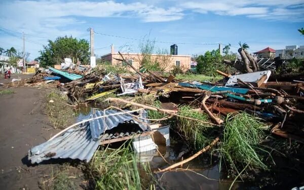 നാശം വിതച്ച് ‘മെലിസ’ ചുഴലിക്കാറ്റ്; കാനഡയിൽ നിന്ന് 18,000 ദുരിതാശ്വാസ സാമഗ്രികൾ ജമൈക്കയിലേക്ക്