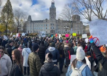 ക്യുബെക്കിൽ നിയമന വ്യവസ്ഥകളിൽ മാറ്റം; ബിൽ 2ക്കെതിരെ മെഡിക്കൽ വിദ്യാർത്ഥികൾ രംഗത്ത്