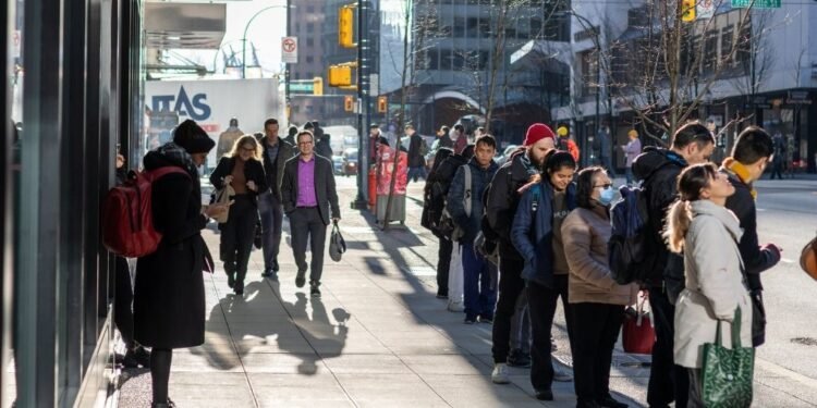 കാനഡയിൽ തൊഴിലില്ലായ്മ നിരക്ക് കുറഞ്ഞു ; നിരവധി പുതിയ ജോലികൾ , കണക്കുകൾ ഇങ്ങനെ