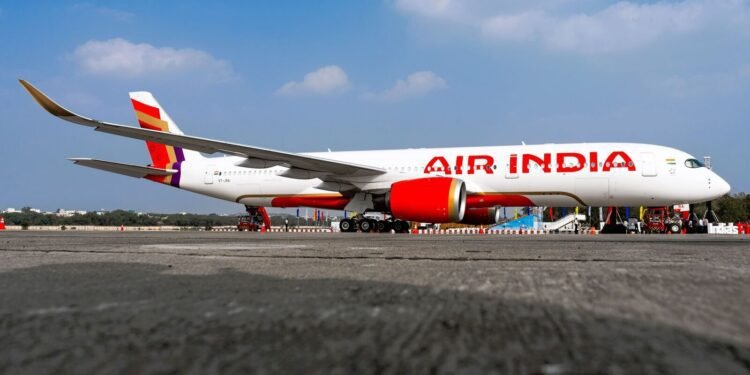 ടൊറന്റോ-ഡൽഹി എയർ ഇന്ത്യ വിമാനത്തിന് ബോംബ് ഭീഷണി; സുരക്ഷാ നടപടികൾ ശക്തമാക്കി