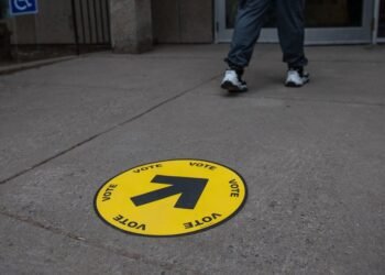 ഭൂരിപക്ഷം തുലാസിൽ: ഒരു സീറ്റിനായി നിയമപോരാട്ടം; ടോപ്‌സെയിൽ-പാരഡൈസിൽ വീണ്ടും വോട്ടെണ്ണൽ