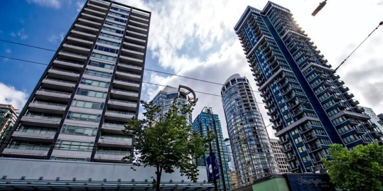 അക്രമികൾക്ക് ആയുധമായി ബി.സി.യിലെ ഭവന പ്രതിസന്ധി: നിയമപരമായ ഇടപെടൽ ആവശ്യപ്പെട്ട് റിപ്പോർട്ട്